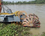 Twin-wheel bucket cutter head
